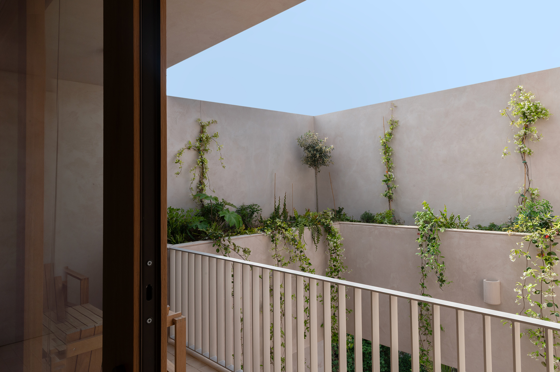 Diseño terraza urbana cabanyal baobao valencia 13